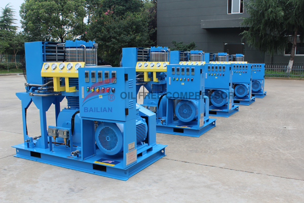 Безмасляный кислородный компрессор высокого давления (2)